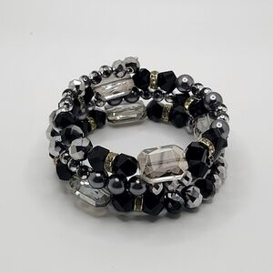 Silver Tone Black Clear Glass Stone Bead Memory Wire Wrap Bracelet